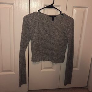Long sleeve crop top